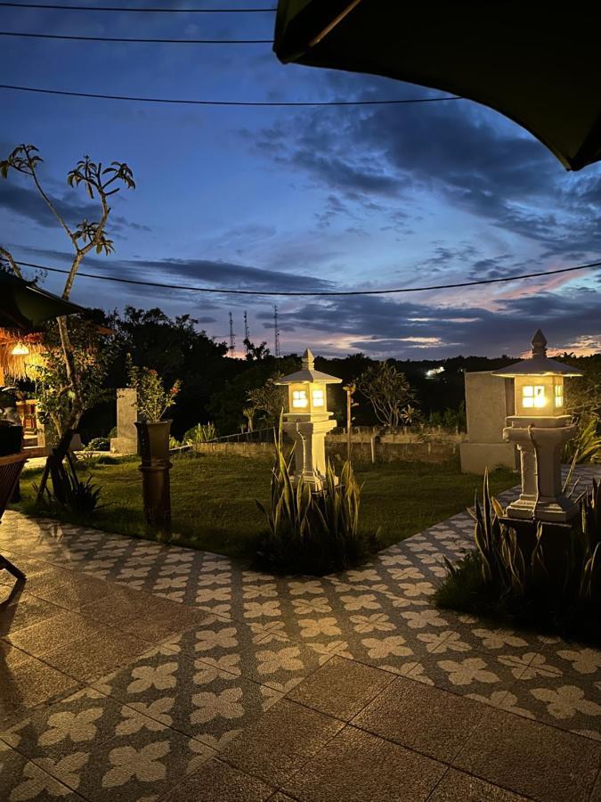 Hotel Penida Hills Batununggul Esterno foto